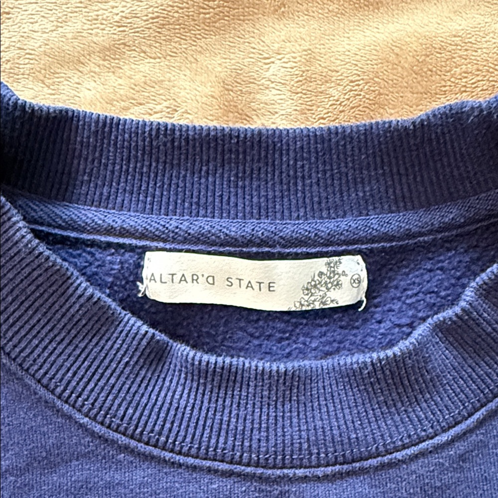 🍁SALE🍁 Altar'd State Colorblock Sweatshirt - XS - Picture 2 of 3